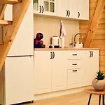 Apartment Wooden House Sapat Sela *