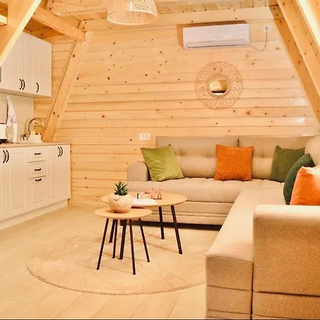 Apartman Wooden House Sapat Sela Podgorica