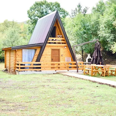 Wooden House Sapat Sela Apartman Podgorica
