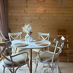 Apartament Wooden House Sapat Sela *