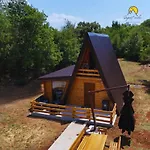 Wooden House Sapat Sela *