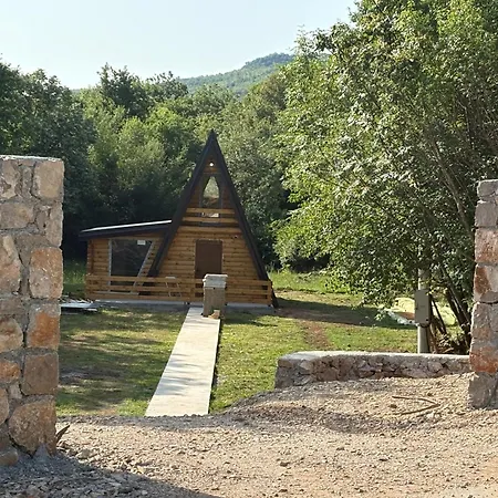 Διαμέρισμα Wooden House Sapat Sela *