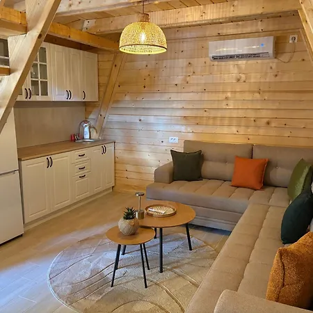 Apartamento Wooden House Sapat Sela Podgorica