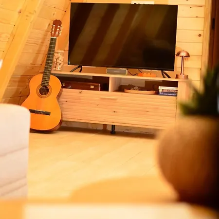 Apartamento Wooden House Sapat Sela Podgorica