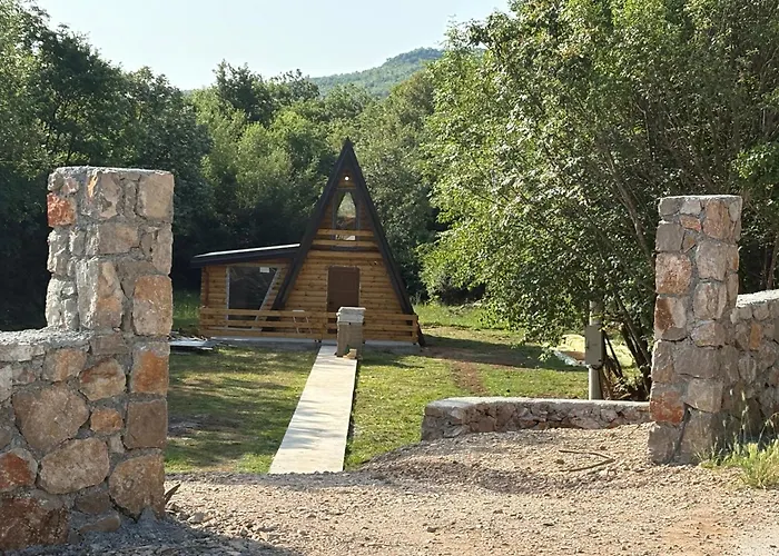 Διαμέρισμα Wooden House Sapat Sela *